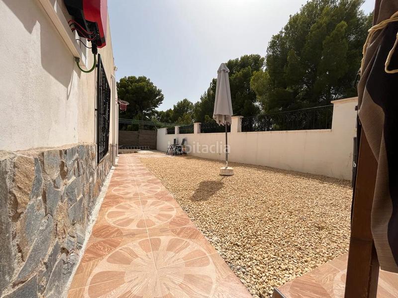 Foto 6d7efd9f-dd3a-47fe-a871-4f1276c3114b. Chalet con camino parcheggio piscina in Escandinavia-Cautivador Alfàs del Pi (l´)