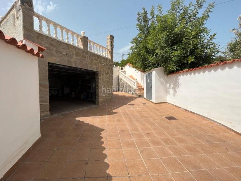 Foto 9c2be82e-9e95-4cc5-955d-3ac7a9503598. Chalet con camino parcheggio piscina in Escandinavia-Cautivador Alfàs del Pi (l´)