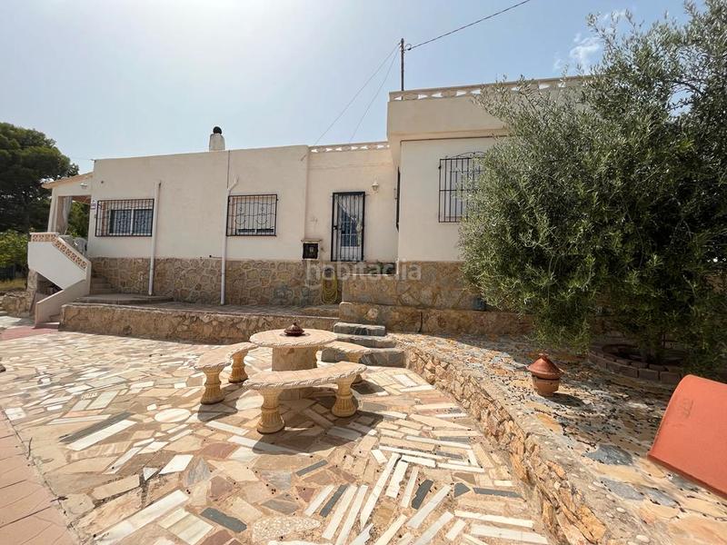 Foto a8c118ce-7f89-49d0-b196-0b61da7c6658. Chalet con camino parcheggio piscina in Escandinavia-Cautivador Alfàs del Pi (l´)