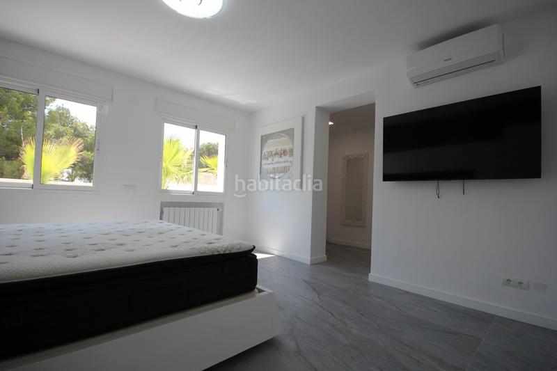 Foto 247c36eb-0ea1-425b-9872-d24e2fe5280f. Chalet in avinguda el copet 52 in Coloma Nucia (la)