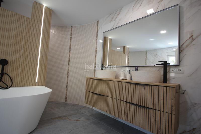 Foto d51f0284-f515-4ac8-8cdf-08cfcbfce678. Chalet in avinguda el copet 52 in Coloma Nucia (la)