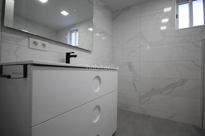 Foto dc1f733a-1a8d-488b-b7e7-264fd0b37e91. Chalet in avinguda el copet 52 in Coloma Nucia (la)