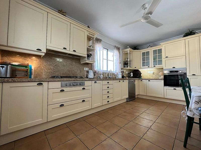 Foto a8327272-51b1-4049-9a55-82ec5fea08b1. Chalet in carrer els lleons 11 in L´Albir Alfàs del Pi (l´)