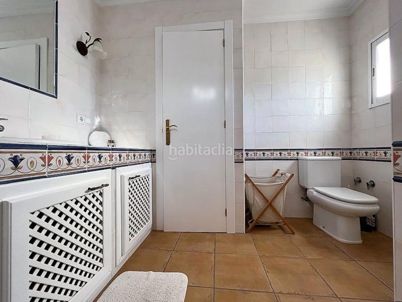 Foto d8365889-bbf1-4dd3-9c56-1c2a0b36e232. Chalet in carrer els lleons 11 in L´Albir Alfàs del Pi (l´)