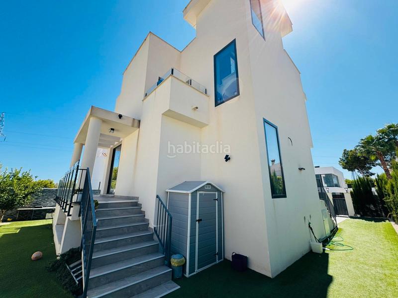 Foto 8382ad1a-6d1b-4215-ae84-45dde6b30719. Xalet amb aparcament piscina a Polop