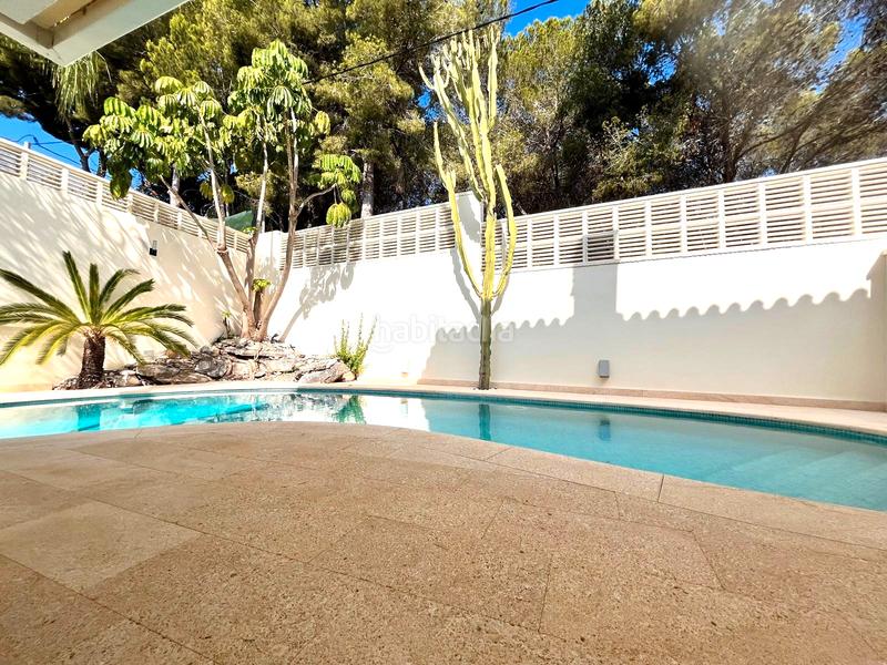Foto 22474bad-74bd-4160-a84f-2fe3baf28128. Casa bifamiliare con camino parcheggio piscina in Alfàs del Pi (l´)