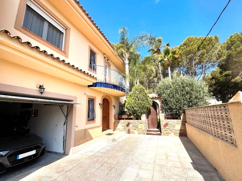Foto 499baa6a-c0b9-4218-bea9-0ff505e295f0. Casa bifamiliare con camino parcheggio piscina in Alfàs del Pi (l´)