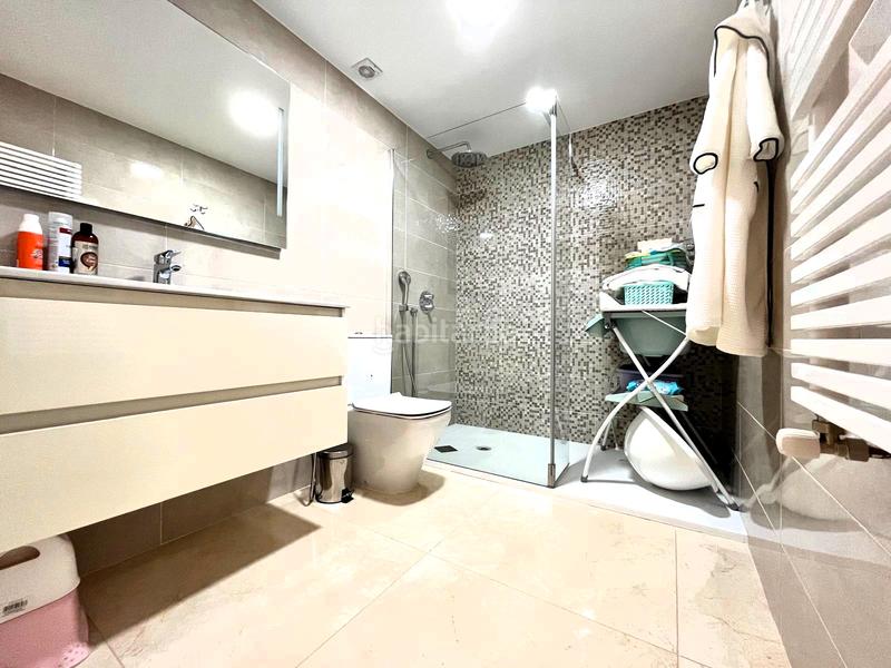 Foto b1ce016e-5231-4a53-9ef2-2a91e4d7752f. Casa bifamiliare con camino parcheggio piscina in Alfàs del Pi (l´)