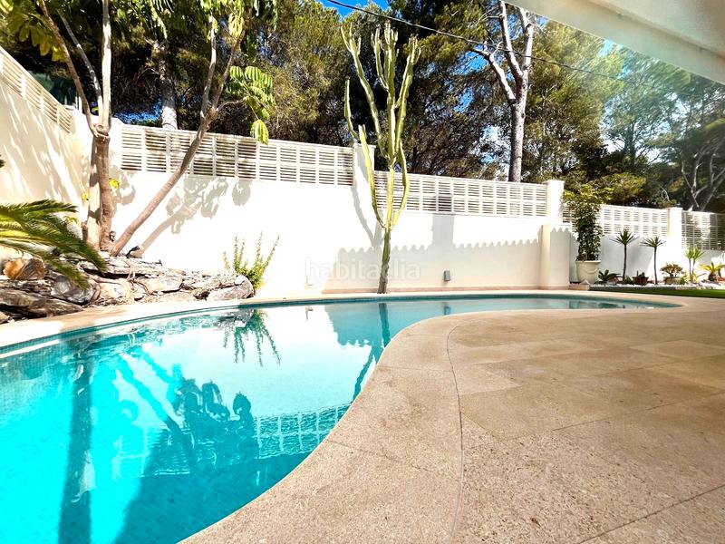 Foto b7a34b69-125d-46f4-a886-8631d401e549. Casa bifamiliare con camino parcheggio piscina in Alfàs del Pi (l´)