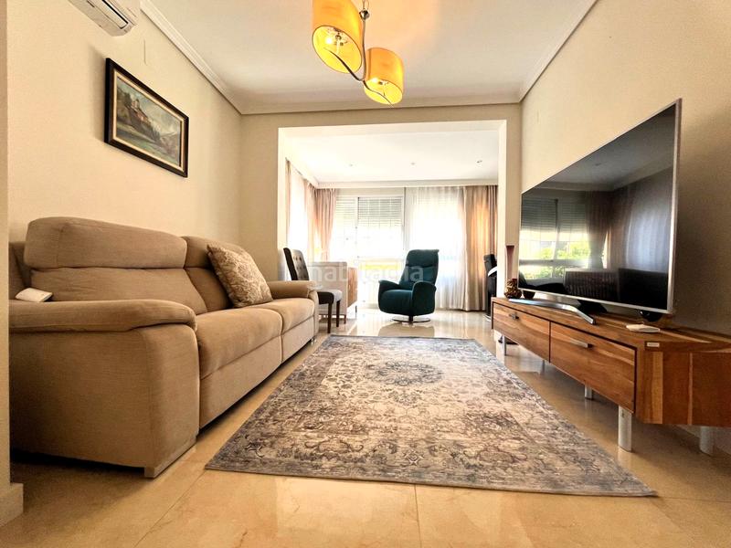 Foto dba454eb-a749-42eb-bd1c-b4e5393fa3be. Casa bifamiliare con camino parcheggio piscina in Alfàs del Pi (l´)