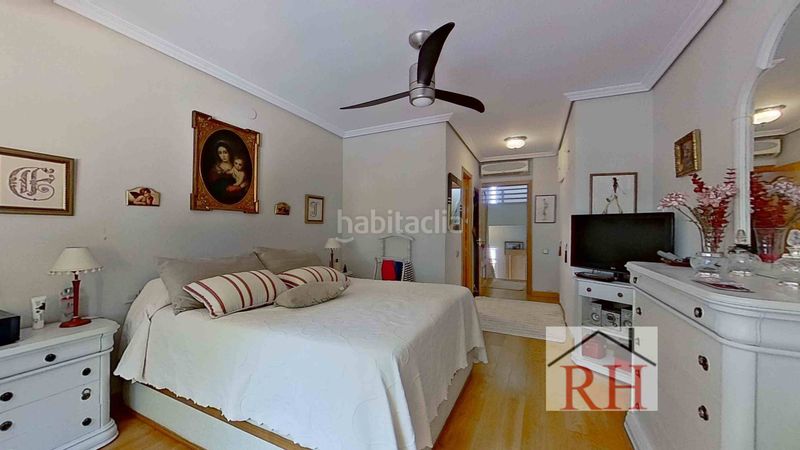 Foto 14cdc73b-ddc5-4c9a-b143-c94403724ca7. Chalet en Postas Azuqueca de Henares