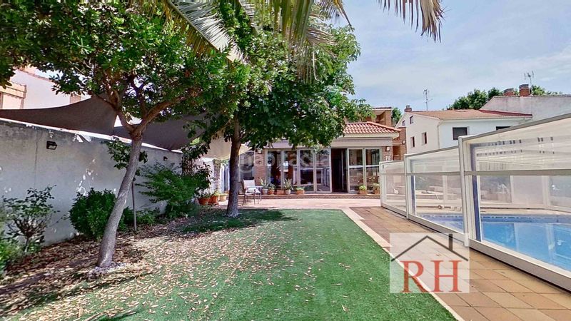 Foto 1de286f8-2744-4982-b4ff-f2c9ab863388. Chalet en Postas Azuqueca de Henares