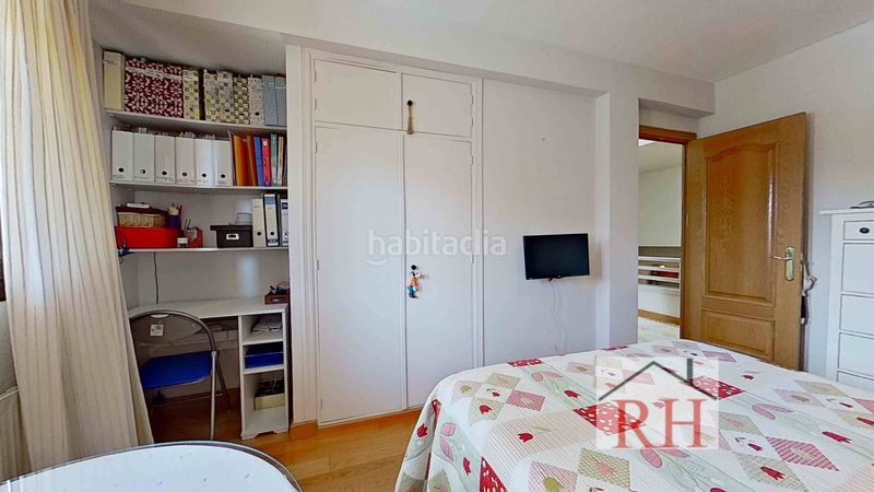 Foto 2744987e-cd2c-4baa-83e1-3d7d9cd0e48d. Chalet en Postas Azuqueca de Henares