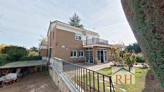 Chalet en Peñas Albas - Zulema