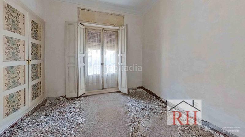 Foto e1050c90-46cc-42a8-bedd-f99872bfde6f. Chalet in Centro Azuqueca de Henares