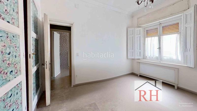 Foto 882d2888-bf08-4ccc-90f7-2eba1b07f0e3. Xalet a Centro Azuqueca de Henares