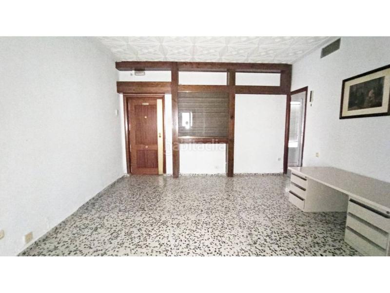 Foto 870f1366-6ce3-41f2-828b-cfdba14c4957. Local comercial local en venta en centro en Centro ciudad Linares