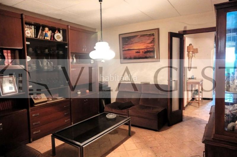 Foto acb1ec28-1110-4fe5-86eb-78c7c7fef94e. Casa amb xemeneia aparcament a Vila-seca poble Vila-seca