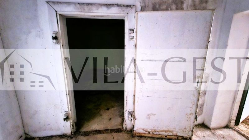 Foto dacfa737-1131-40d3-9022-ad6d4103bf2c. Local comercial en avinguda de francesc macià 3 local comercial en venta. en Vila-seca