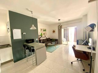 Lloguer Apartament  Calle torres quevedo. Ático luminoso con balcón zona puertocanteras