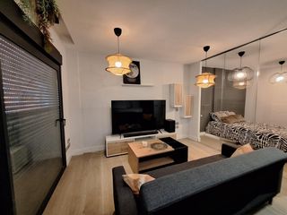 Estudi  Calle la naval. Estudio amueblado  garaje y trastero en calle la naval, la islet