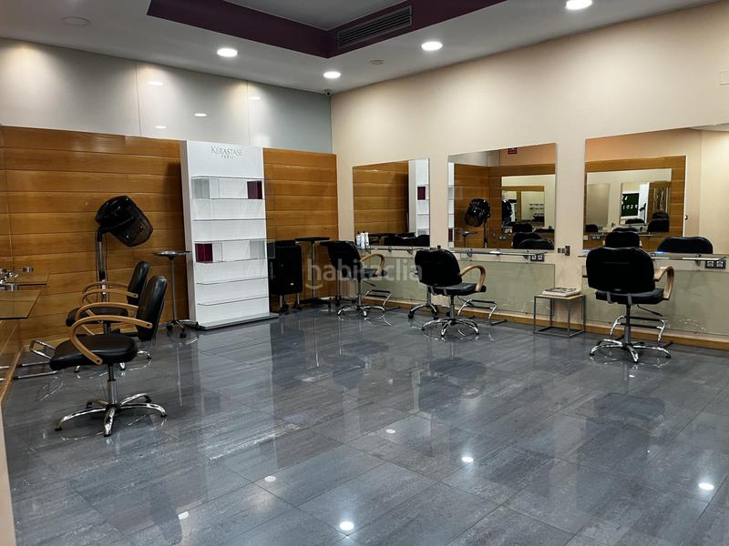 Foto 9b684738-3ab3-46d3-b70f-4007cd5a27a1. Local comercial a Can Gibert del Pla Girona