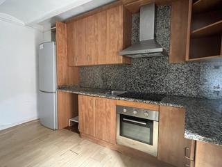 Casa adossada a Anglès. Casa en venda a anglès