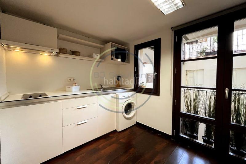 Foto 06a25134-b98c-4dae-bbca-0ec9bbf78e12. Apartamento loft de diseño con licencia turística en el quadrat dor eixample dret, en Barcelona