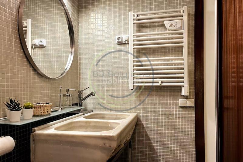 Foto 30610467-d8e6-4f8b-a51f-9bacdff6c11c. Apartamento loft de diseño con licencia turística en el quadrat dor eixample dret, en Barcelona