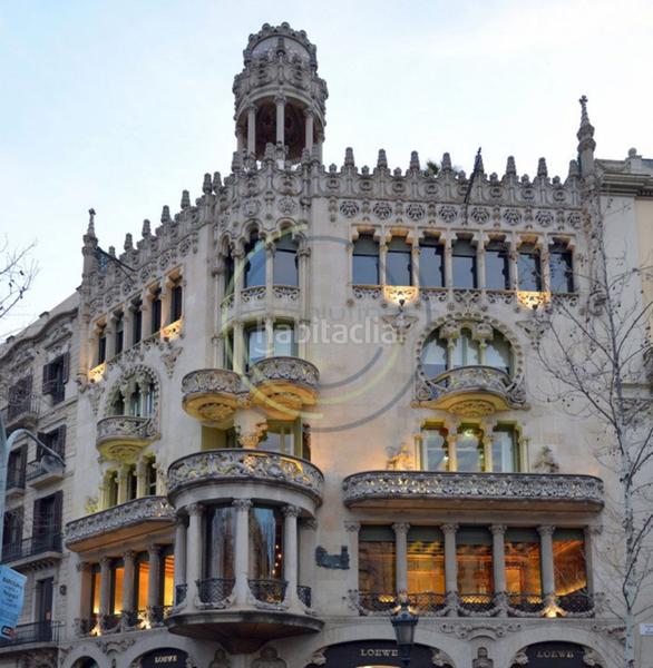 Foto 6f925b22-d988-44ef-abb8-b02b6d5ec5ef. Apartamento loft de diseño con licencia turística en el quadrat dor eixample dret, en Barcelona