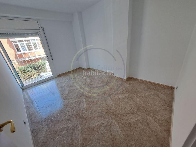 Foto 4d4fb474-9821-42ec-9b48-b08880c10646. Rent house with heating parking in Vista Alegre Mataró