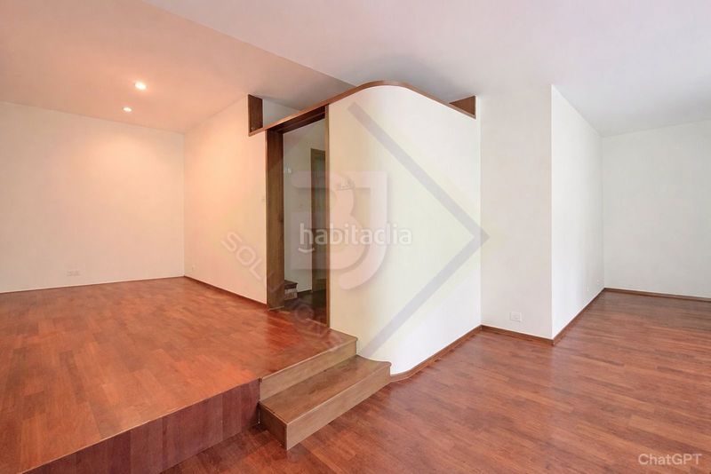 Foto 18fc38f0-6648-4a13-a797-80473b9f4ed8. Pis amb calefacció a Tres Torres Barcelona