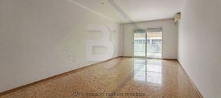 Etagenwohnung  Cami ral. Precioso piso en matar�, amplio, luminoso y listo para entrar a