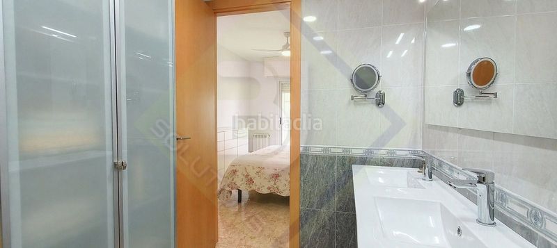 Foto db5fbbf2-f8cb-4e3d-8b9b-e00e39d98ed7. Appartement avec chauffage parking dans Eixample Mataró