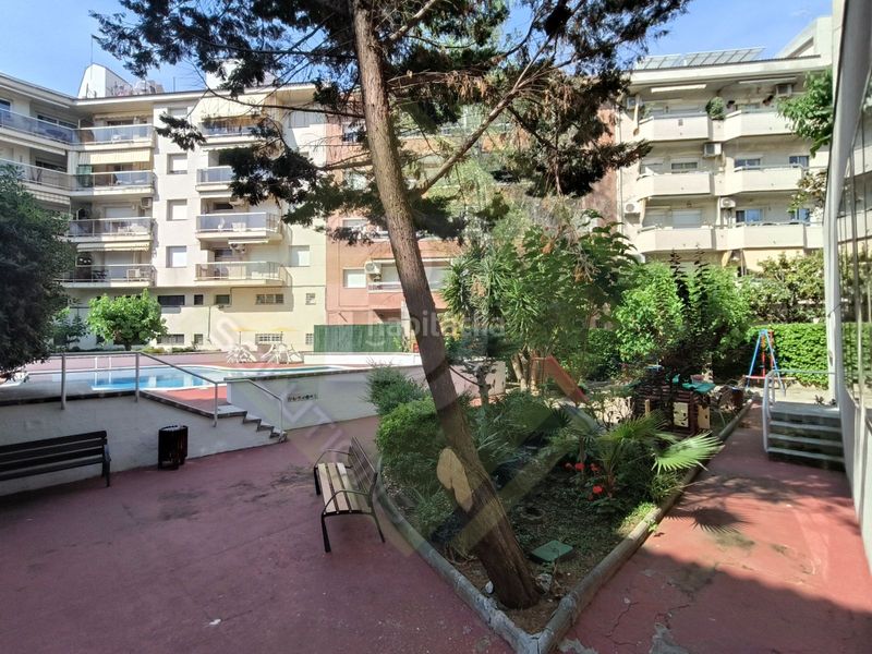 Foto 4fa46a70-c63f-4e32-ad30-2e0ab5310eca. Pis amb calefacció aparcament piscina a Centre Pineda de Mar