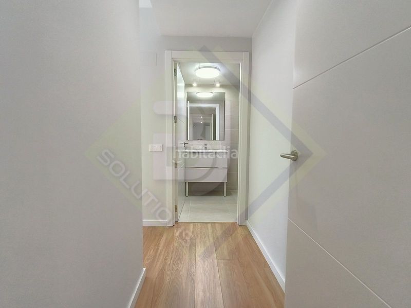 Foto 0c685d91-b1cd-4cb4-920c-09b47587b870. Rent flat with heating parking pool in Havana Mataró