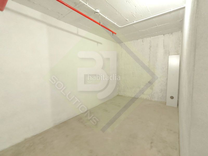 Foto 41287707-69f3-4aa7-957f-fb4ac3114592. Rent flat with heating parking pool in Havana Mataró
