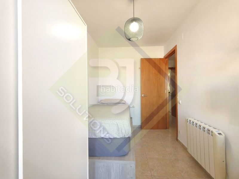 Foto f33a35ae-6454-43c3-8f50-f4da074c1ea6. Àtic amb calefacció aparcament a Canet de Mar