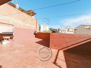 Maison  Cadi. Vivienda doble en edificio completo con licencia turística en ma