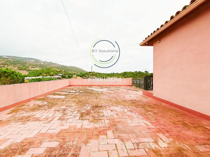 Foto 59d5e2ad-d547-43ee-b6a8-8401c9216e58. Masía fincas rústicas en Calella