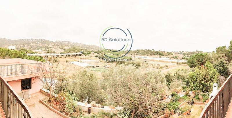 Foto 7d7730a3-f081-4ffa-aeab-9194586fbede. Masía fincas rústicas en Calella