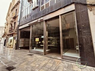Lloguer Local Comercial  Barcelona. Local premium en alquiler en el punto más estratégico de mataró!