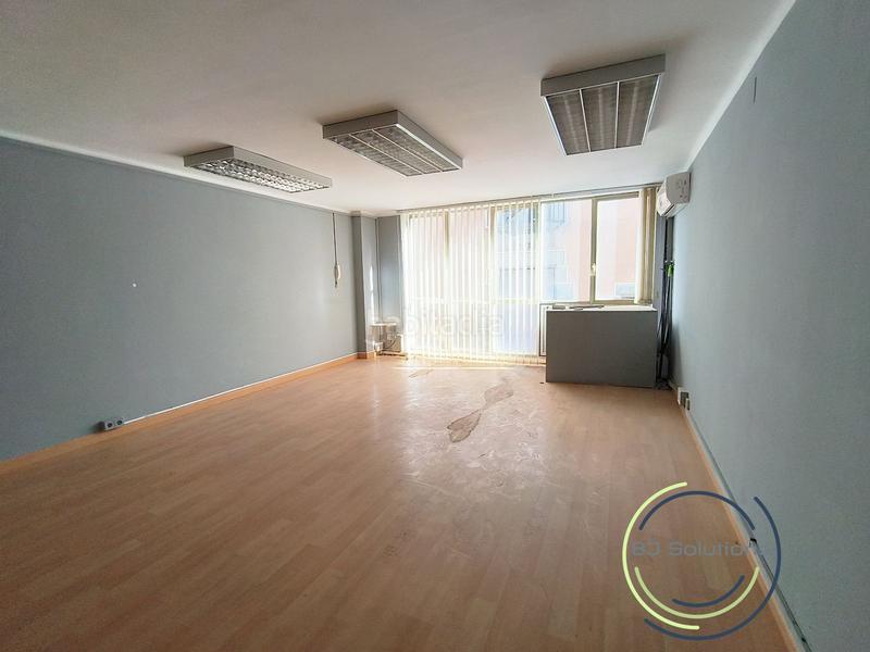 Foto 0418cb8a-742a-4e70-a919-384a1fc14ab0. Location bureau avec chauffage dans Centre Mataró