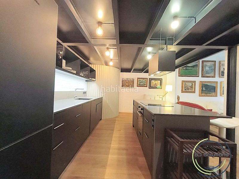 Foto 288d7c2b-a11e-45d9-8d2b-e83a51d34035. Lloguer dúplex amb calefacció aparcament a Sarrià Barcelona