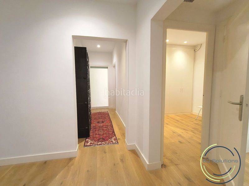 Foto 94c583d6-2f7a-4fb9-a1a7-729f59fc7bad. Lloguer dúplex amb calefacció aparcament a Sarrià Barcelona