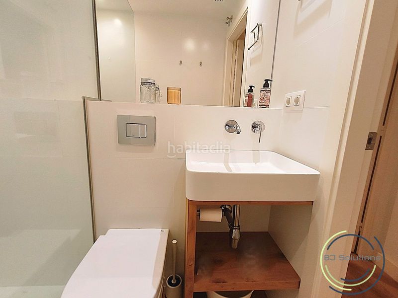 Foto 964ab3b1-3fde-472a-94af-a8ef06af991d. Lloguer dúplex amb calefacció aparcament a Sarrià Barcelona