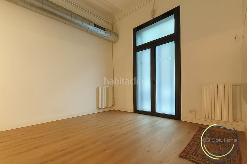 Foto ac4b2fee-1456-46ce-a35d-e83b0d7641e4. Lloguer dúplex amb calefacció aparcament a Sarrià Barcelona