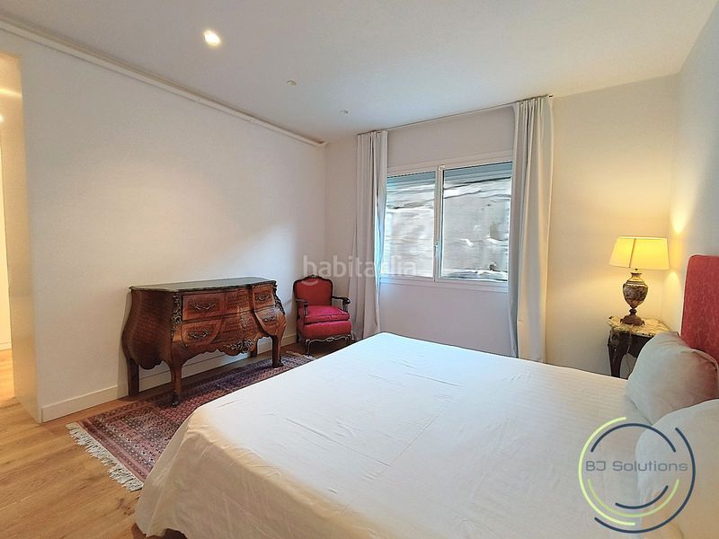 Foto b9bdaf97-e966-48ef-8252-5e0d3cf9bf9a. Lloguer dúplex amb calefacció aparcament a Sarrià Barcelona