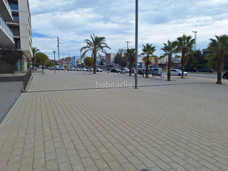 Foto bf48ea37-14f2-4326-ab24-eade07bf5d5e. Autoparkplatz in Les Planes Sant Joan Despí