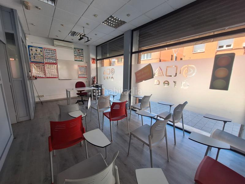 Foto eb86eed0-e61e-46df-87ea-f0d80322a25b. Alquiler local comercial local en alquiler centro en Sant Joan Despí